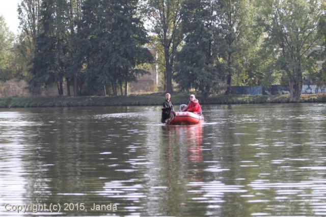 Zamykání vody 2015