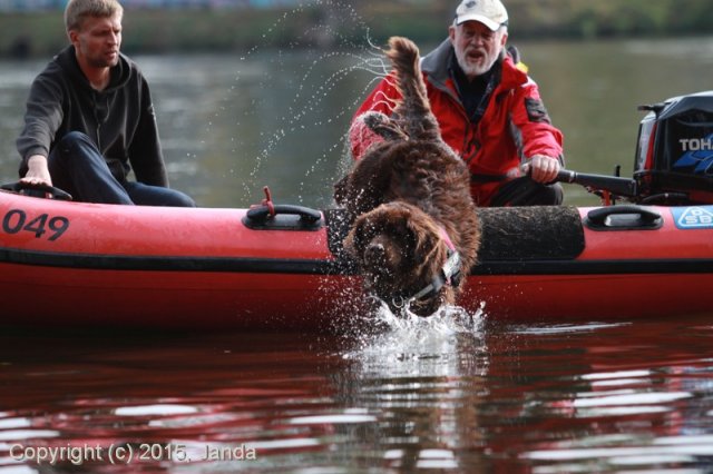 Zamykání vody 2015