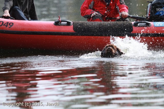 Zamykání vody 2015