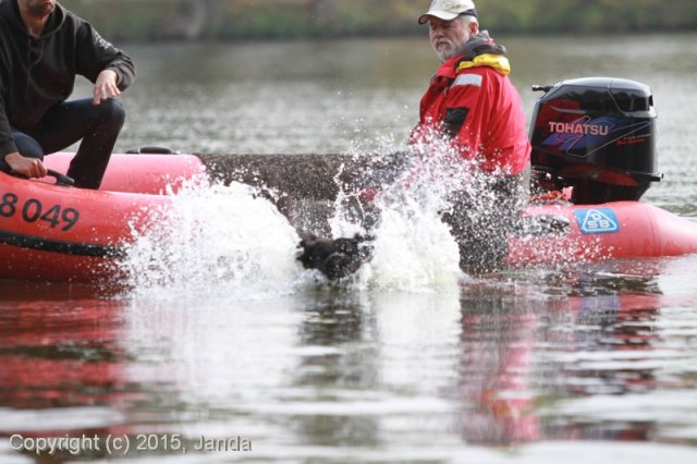 Zamykání vody 2015