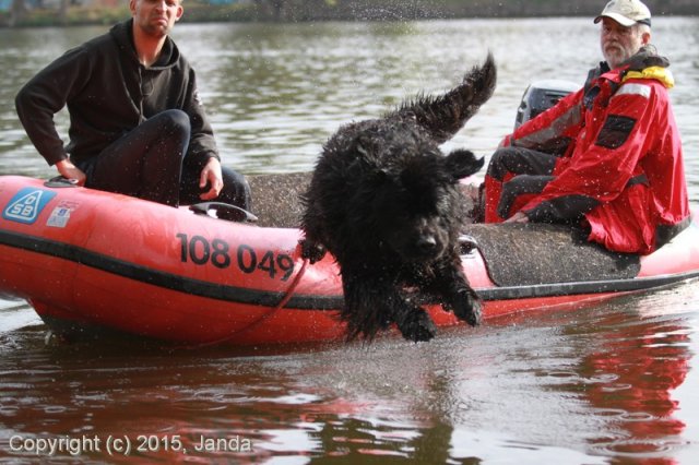 Zamykání vody 2015