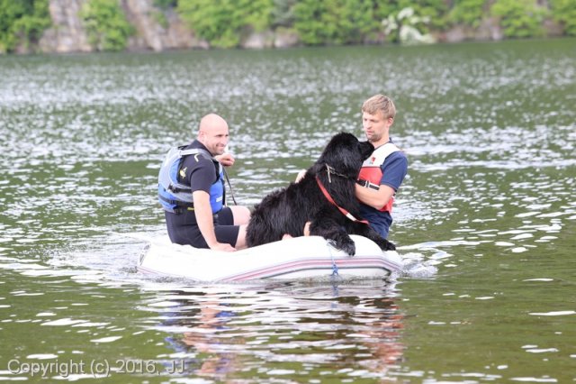 Slapy 2016 - otevírání vody