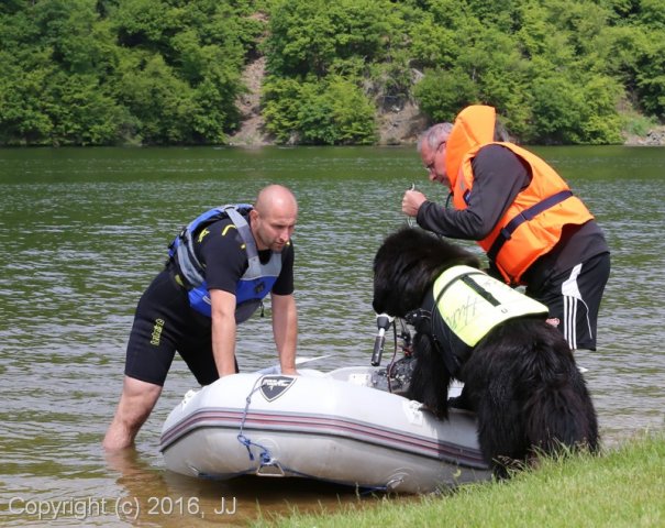 Slapy 2016 - otevírání vody