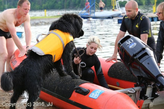 Slapy 2016 - otevírání vody